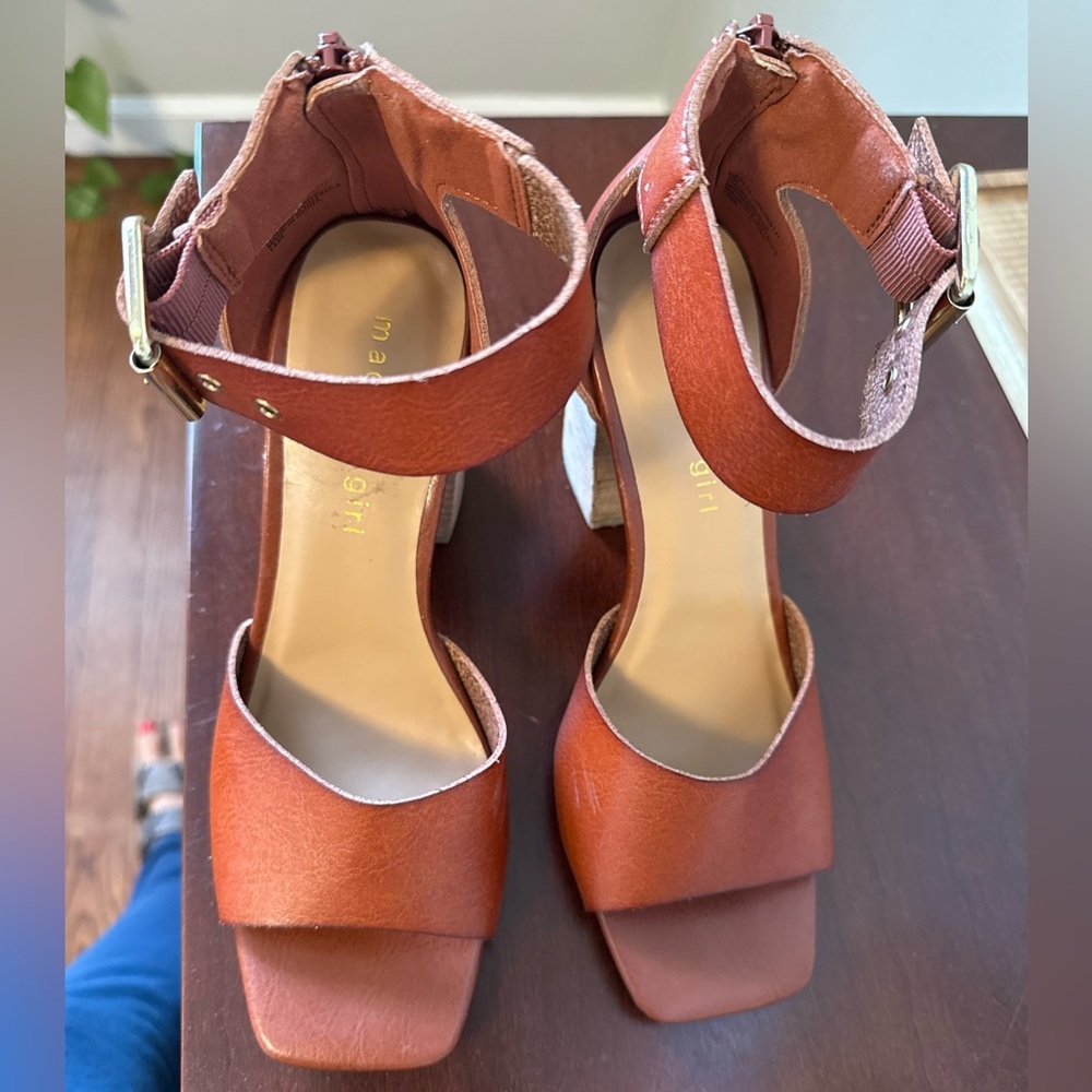 Madden Girl Wooden Chunk Heels - Picture 2 of 7